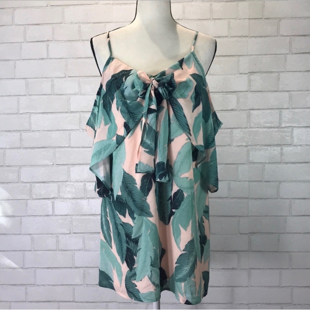 NWT Cold Shoulder Palm Leaf Print Ruffle Dress